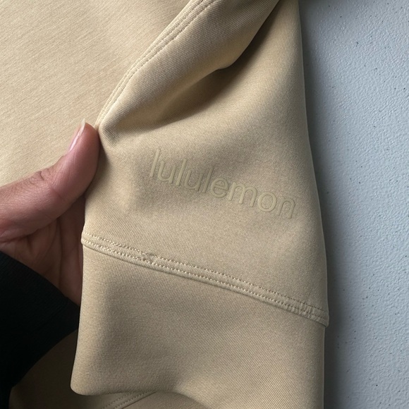 Lululemon Softstreme Perfectly Oversized Cropped Crew Sweatshirt Womens 8 Biege - Picture 2 of 7